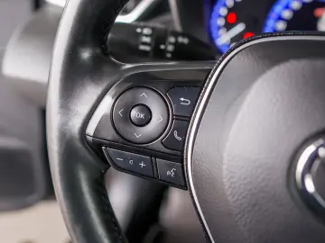 Toyota Corolla 1.8hybrid Style