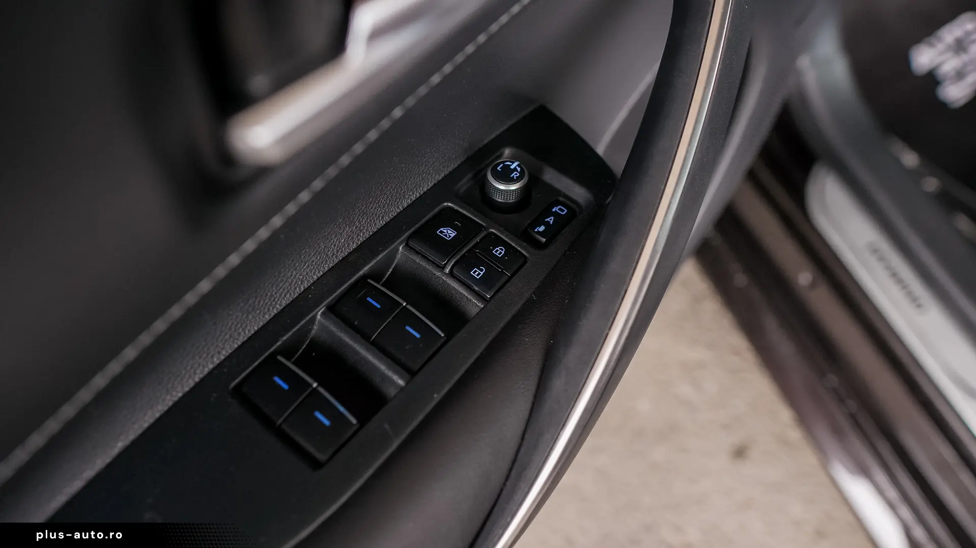 Toyota Corolla 1.8hybrid Style