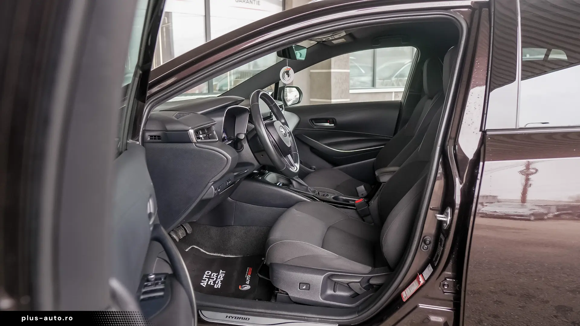 Toyota Corolla 1.8hybrid Style