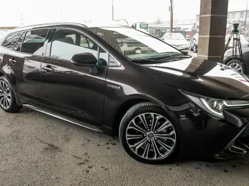 Toyota Corolla 1.8hybrid Style