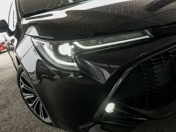 Toyota Corolla 1.8hybrid Style