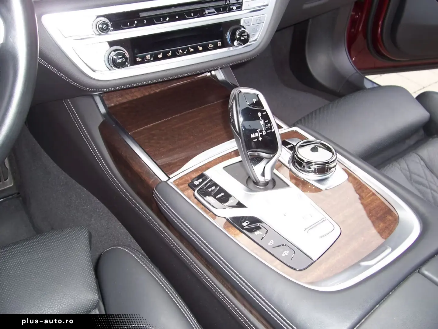 BMW 745 Le xDrive M Sportpaket 3xTV B&W