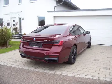 BMW 745 Le xDrive M Sportpaket 3xTV B&W