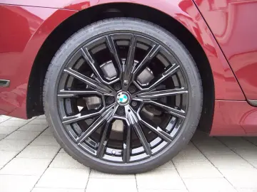 BMW 745 Le xDrive M Sportpaket 3xTV B&W