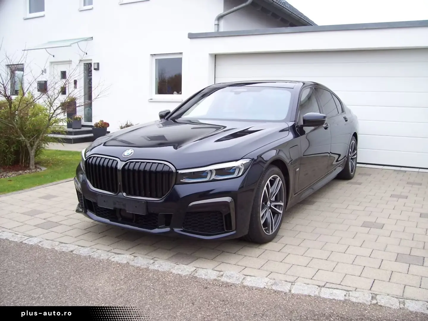 BMW 745 Le xDrive M Sportpaket 3xTV B&W