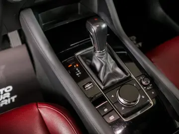 MAZDA-3 2.0M-HYBRID