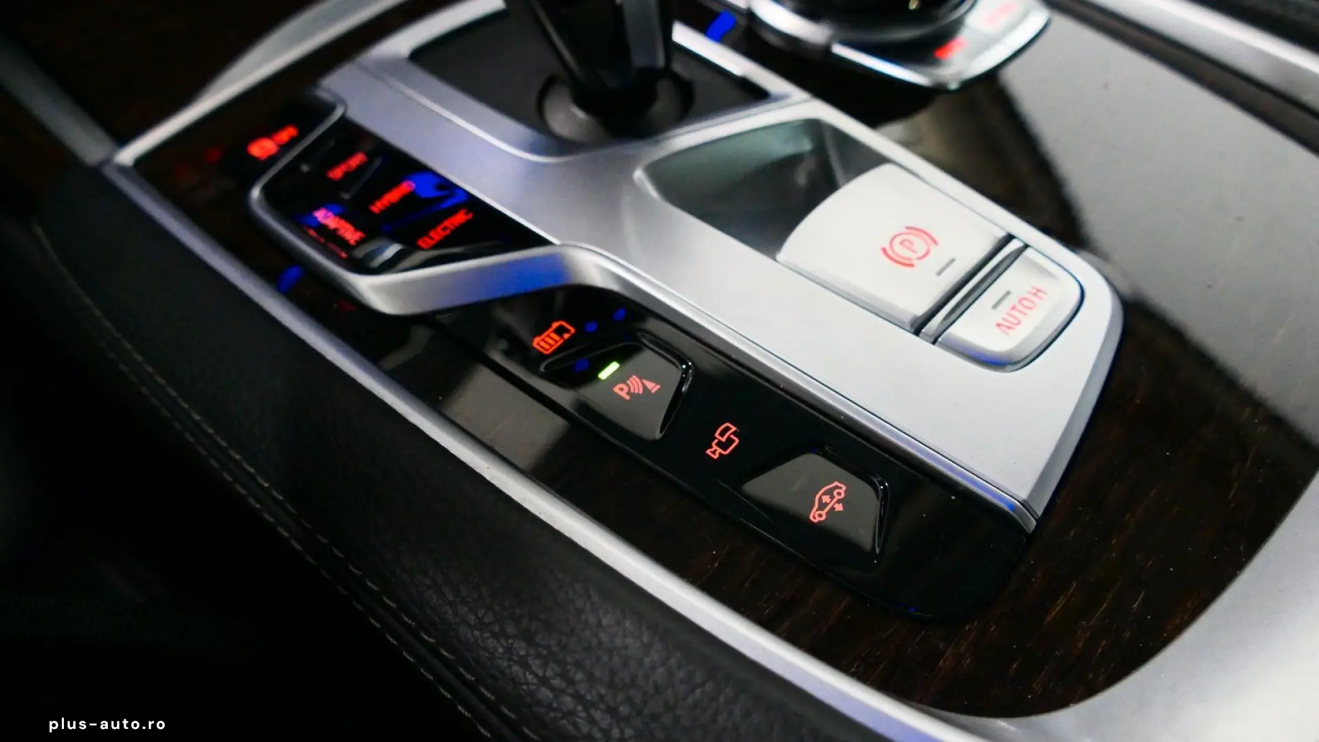 745e  Massage HuD DA.Prof PA.Prof Laser Gestik