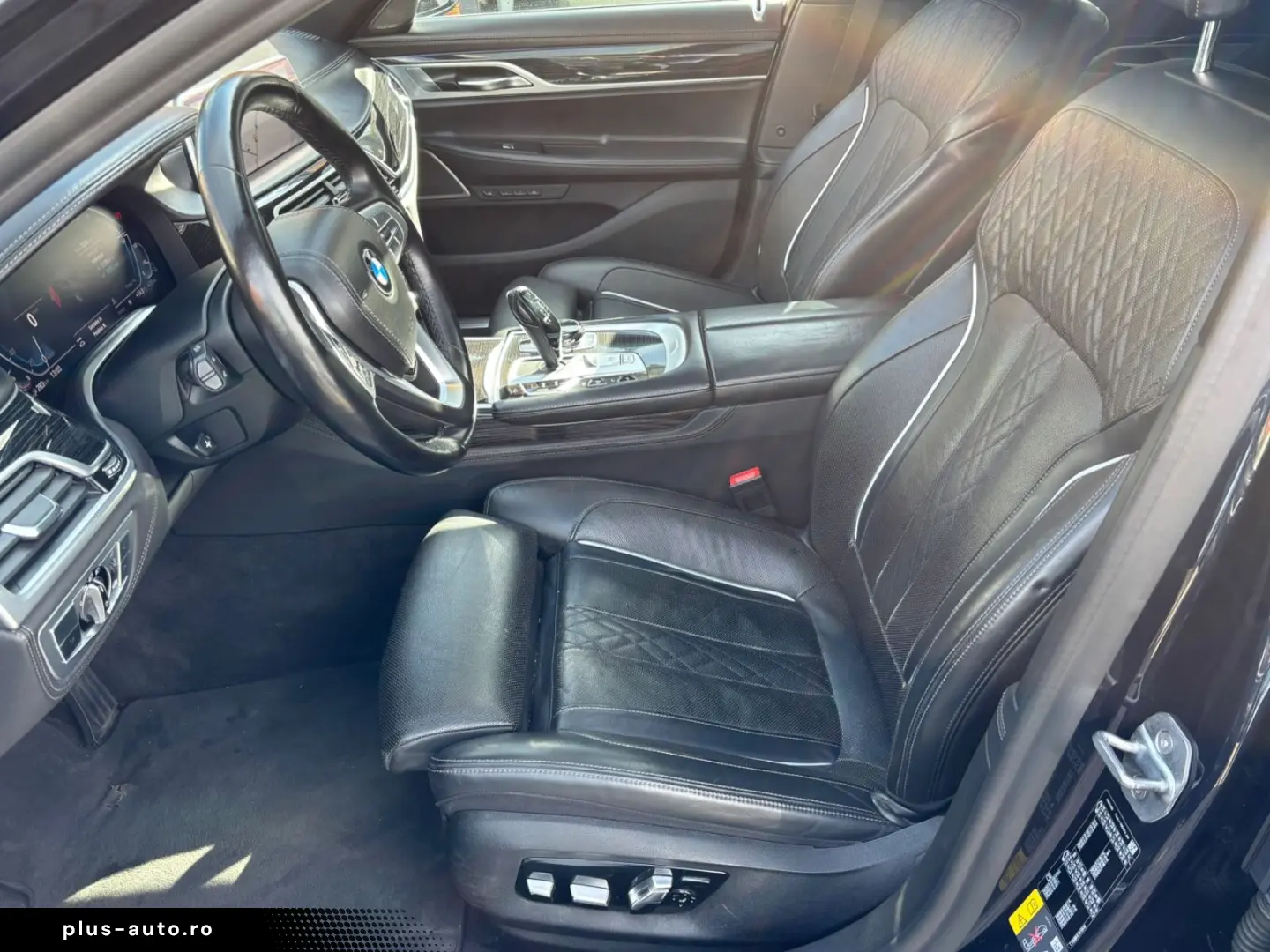 745 Baureihe 7 Lim 745 L e PANO LED LANG HEAD 36