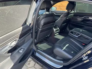 745 Baureihe 7 Lim 745 L e PANO LED LANG HEAD 36