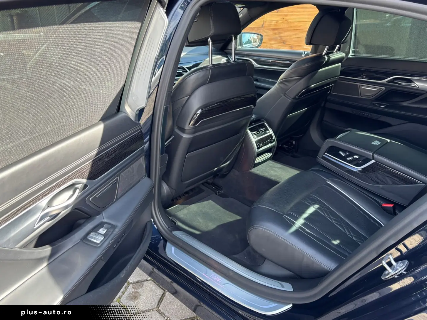 745 Baureihe 7 Lim 745 L e PANO LED LANG HEAD 36