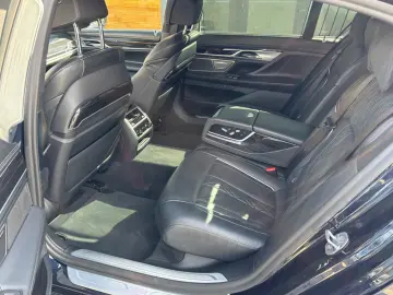 745 Baureihe 7 Lim 745 L e PANO LED LANG HEAD 36