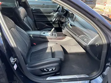 745 Baureihe 7 Lim 745 L e PANO LED LANG HEAD 36