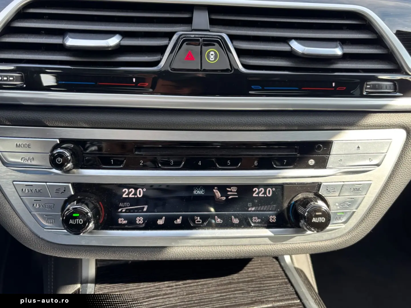 745 Baureihe 7 Lim 745 L e PANO LED LANG HEAD 36