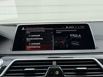 745 e 3.0 Sportautom. Head-Up ACC Pano. Ambiente