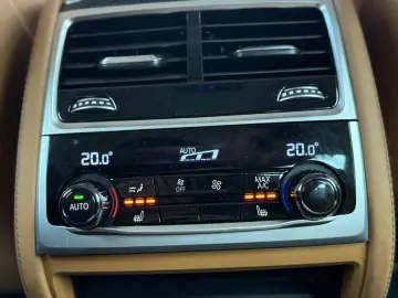 745 e 3.0 Sportautom. Head-Up ACC Pano. Ambiente