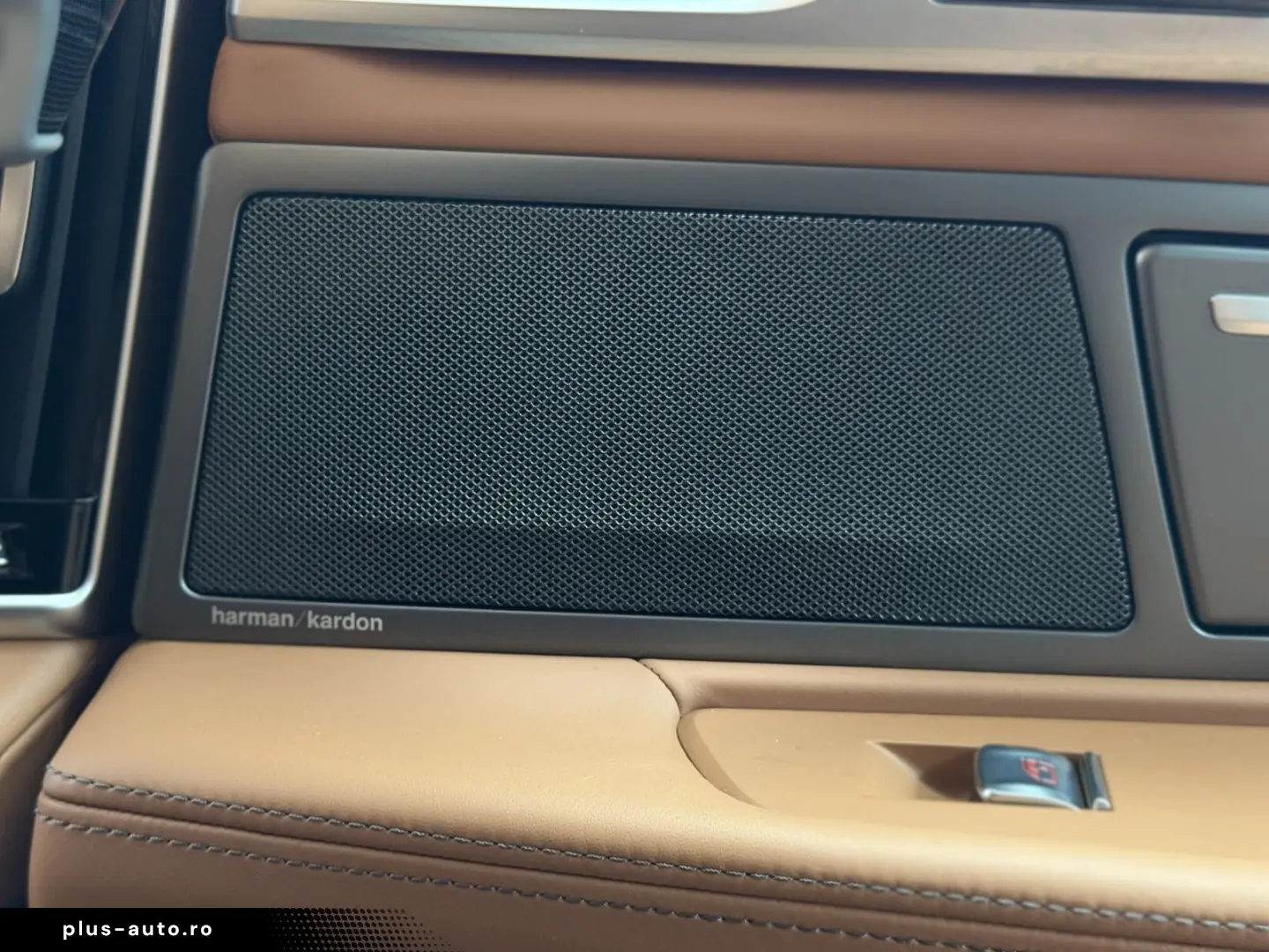 745 e 3.0 Sportautom. Head-Up ACC Pano. Ambiente