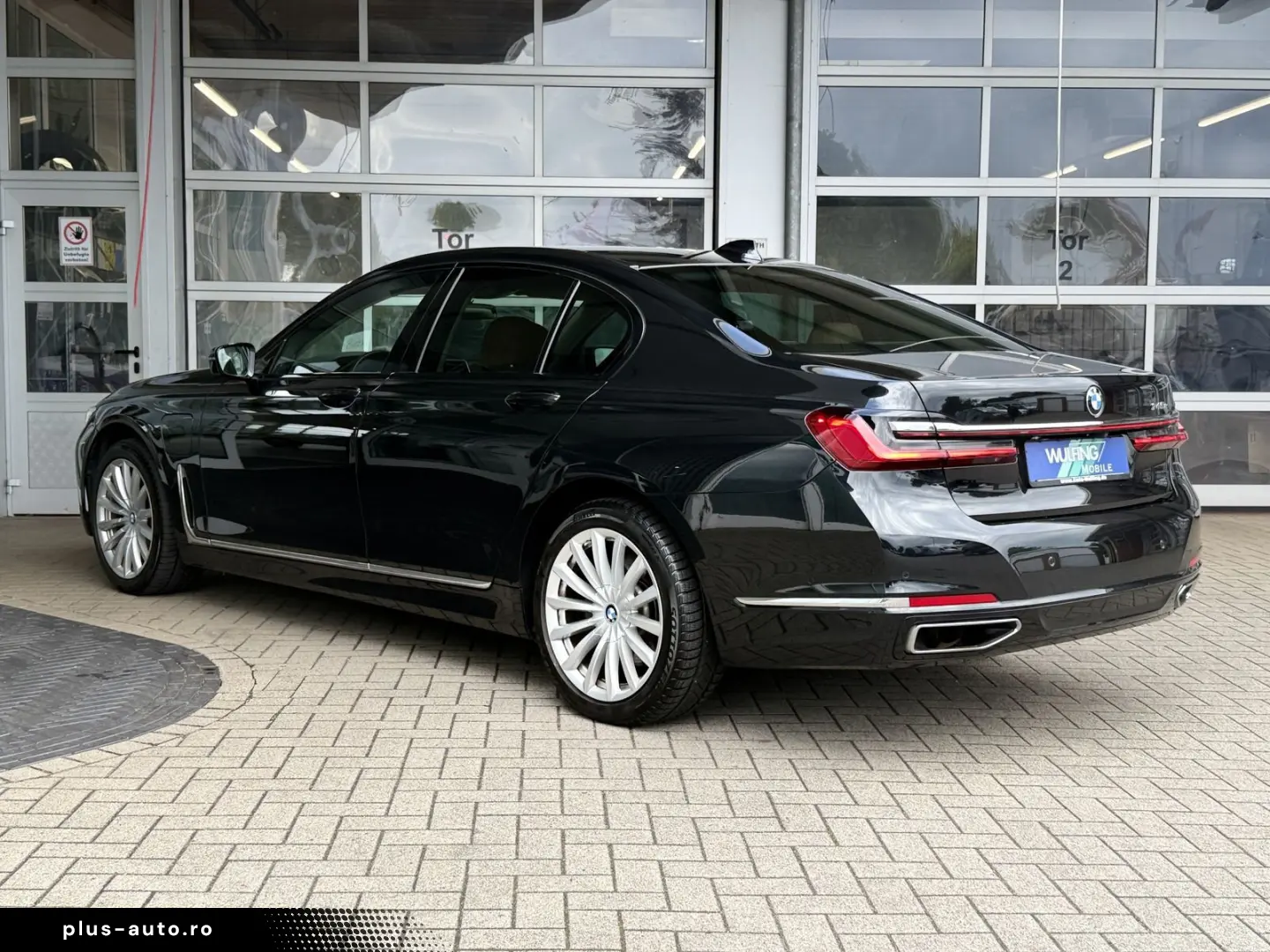 745 e 3.0 Sportautom. Head-Up ACC Pano. Ambiente