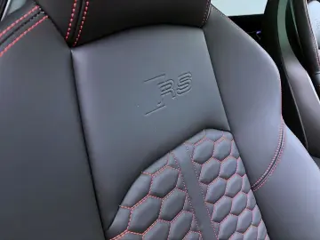 RS4 Avant Q PANO NAVI  MATRIX B&O HuD