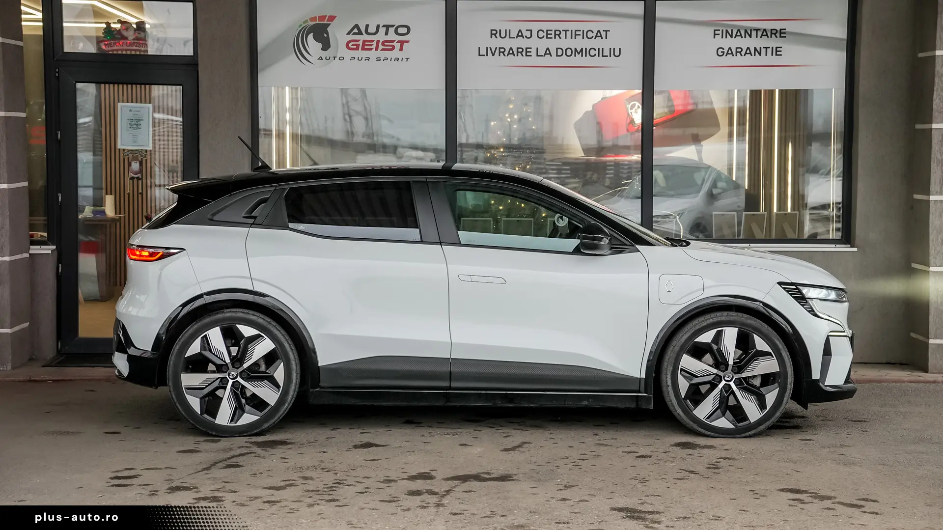 RENAULT MEGANE E-TECH Electric