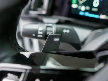 RENAULT MEGANE E-TECH Electric