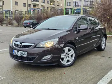 Opel Astra J 2011 1.7 CDTI 130 CP euro 5 RAR efectuat