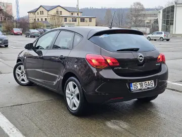 Opel Astra J 2011 1.7 CDTI 130 CP euro 5 RAR efectuat