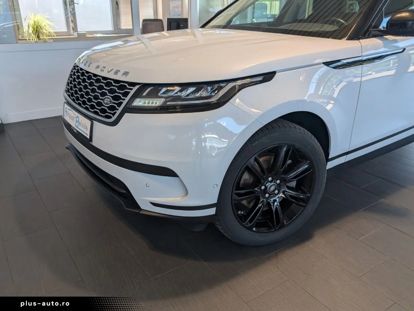 Range Rover Velar D200 Panorama AHK Kontrast 20