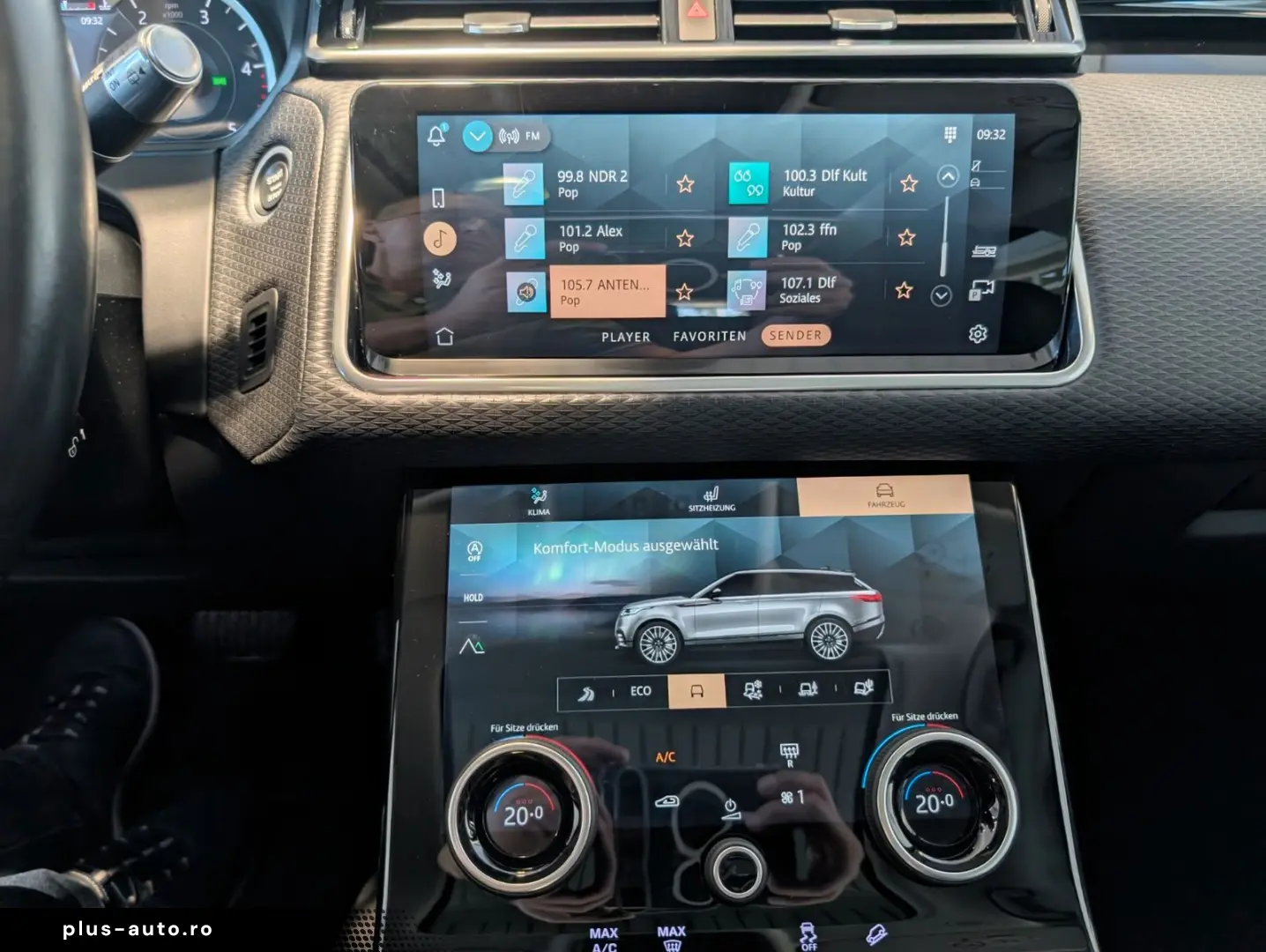 Range Rover Velar D200 Panorama AHK Kontrast 20