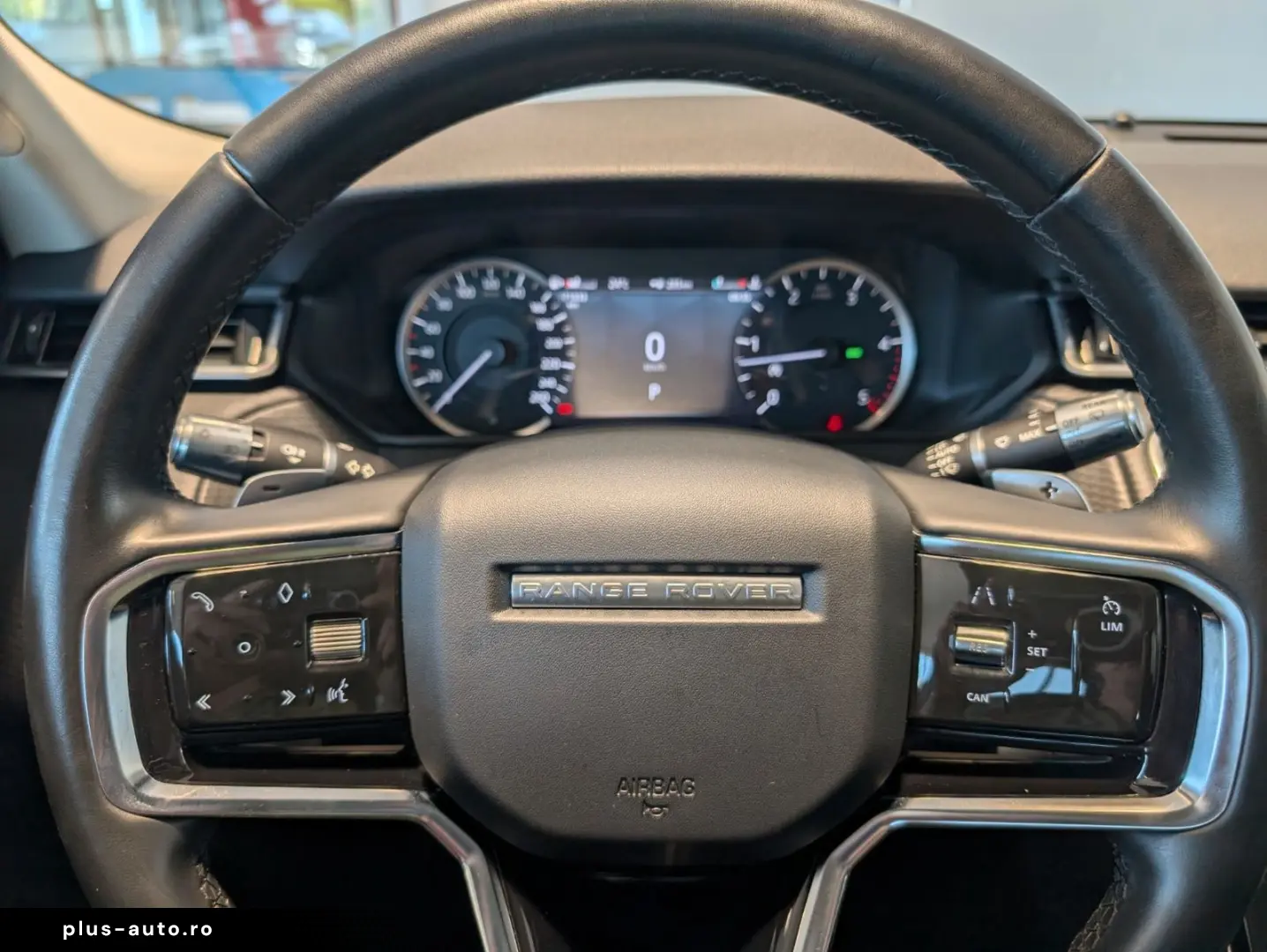 Range Rover Velar D200 Panorama AHK Kontrast 20