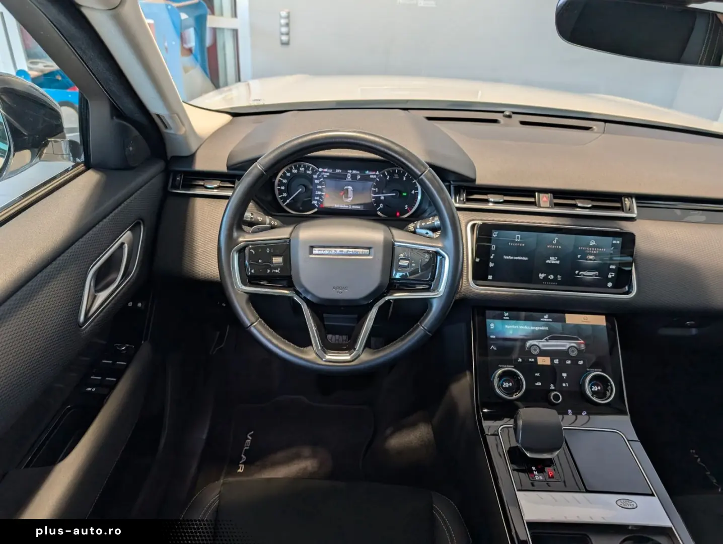 Range Rover Velar D200 Panorama AHK Kontrast 20