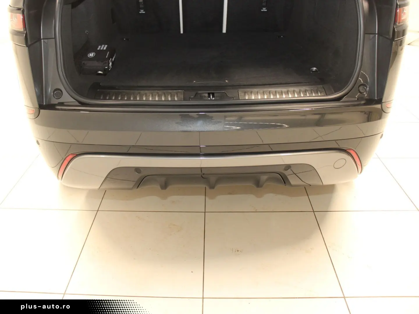 Range Rover Velar P250 R-Dynamic SE Head-Up DAB