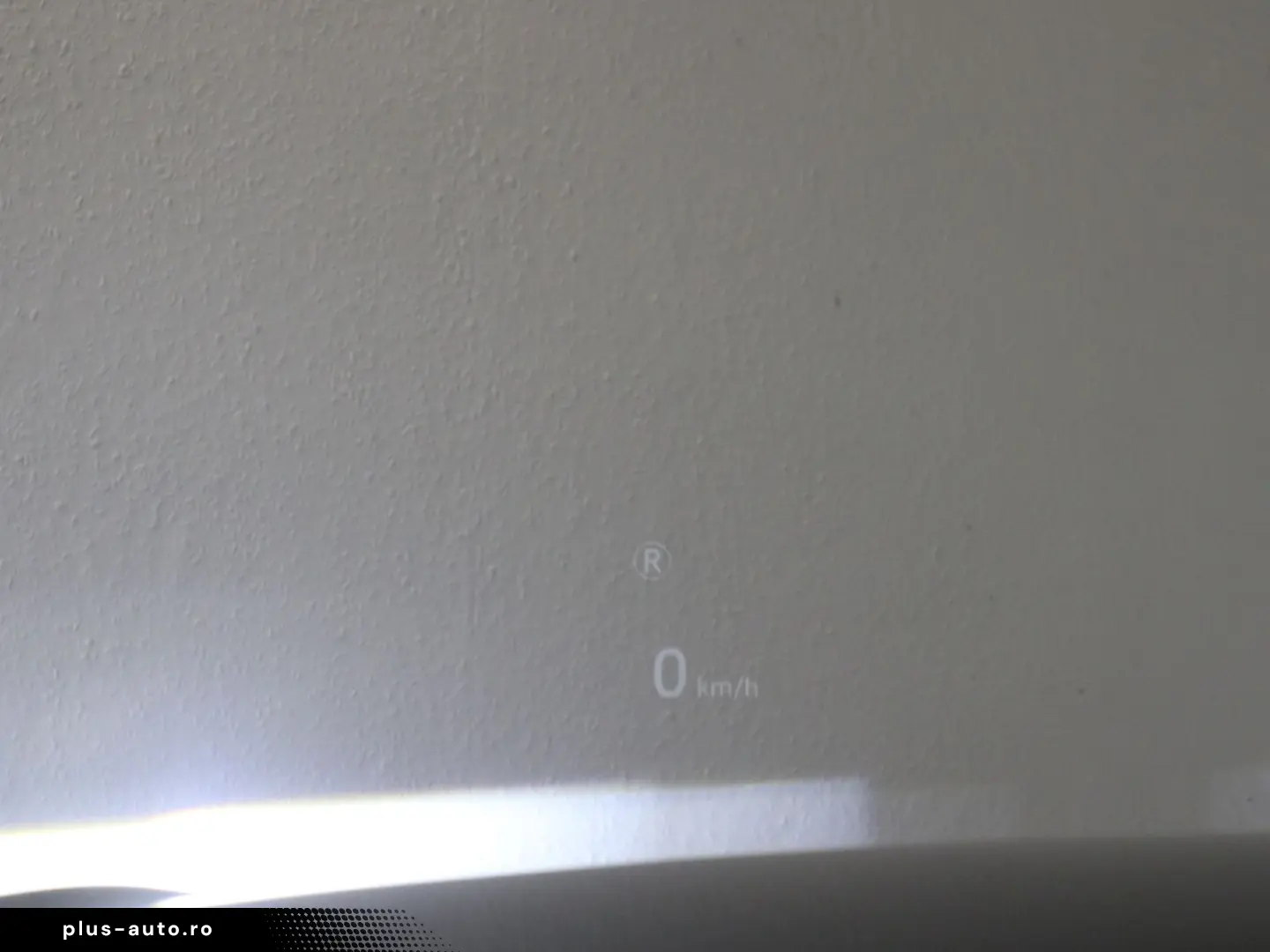 Range Rover Velar P250 R-Dynamic SE Head-Up DAB