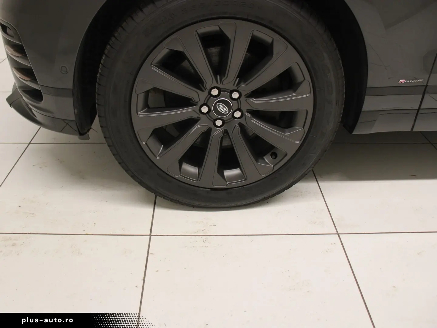 Range Rover Velar P250 R-Dynamic SE Head-Up DAB