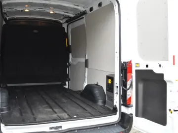 FORD E-TRANSIT  N2 L2H2 Masa max.3900KG
