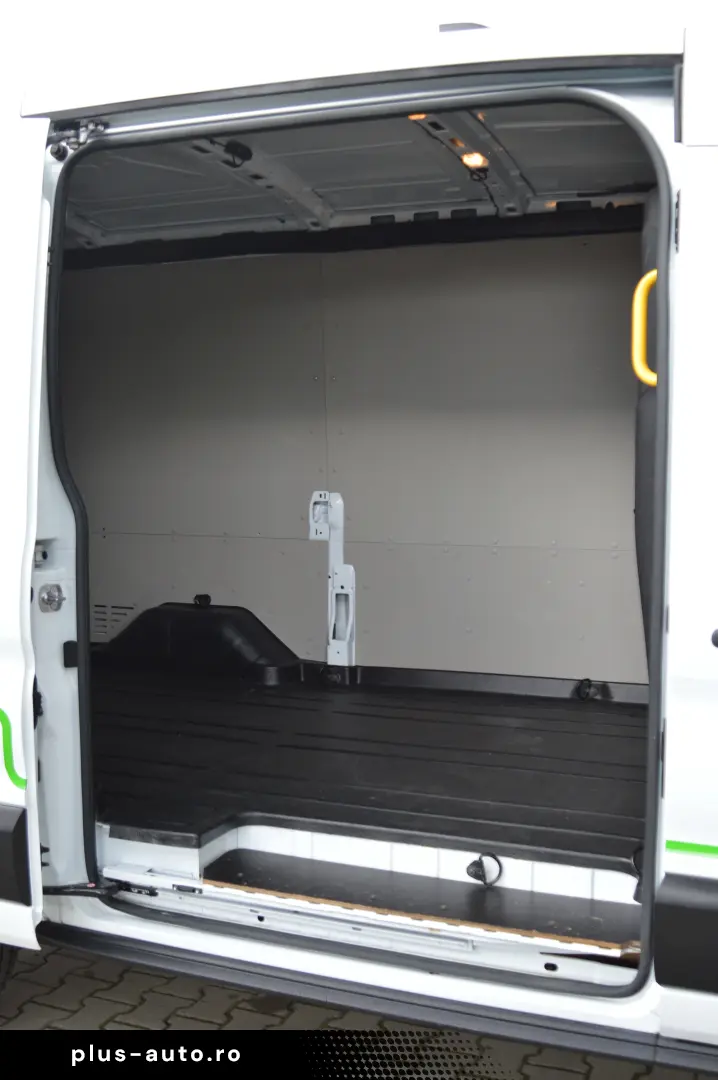 FORD E-TRANSIT  N2 L2H2 Masa max.3900KG