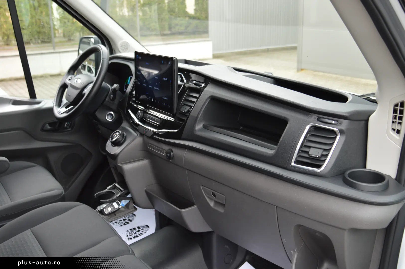 FORD E-TRANSIT  N2 L2H2 Masa max.3900KG