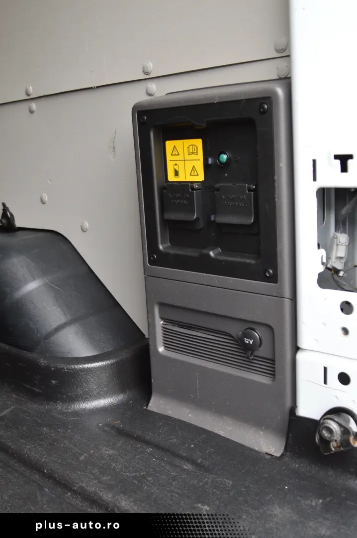 FORD E-TRANSIT  N2 L2H2 Masa max.3900KG