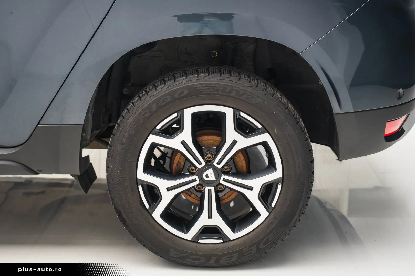 Dacia Duster 1.5 DCI - Tractiune 4x4 - Echipare Prestige