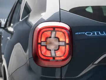 Dacia Duster 1.5 DCI - Tractiune 4x4 - Echipare Prestige