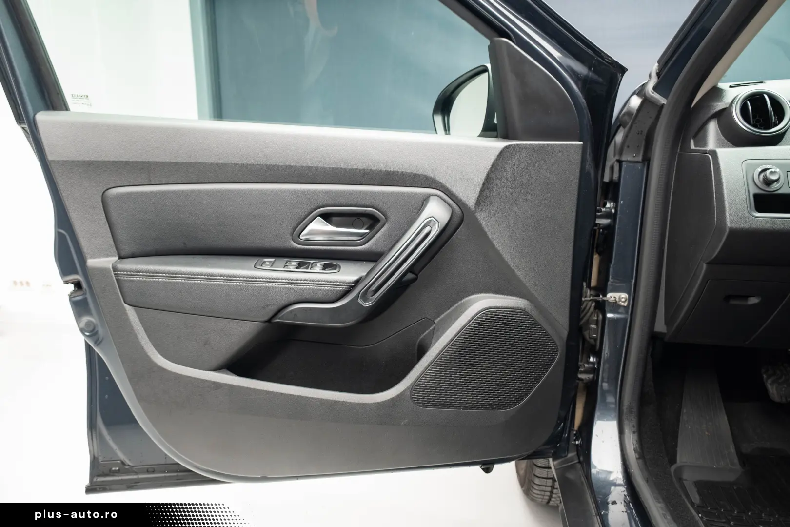 Dacia Duster 1.5 DCI - Tractiune 4x4 - Echipare Prestige