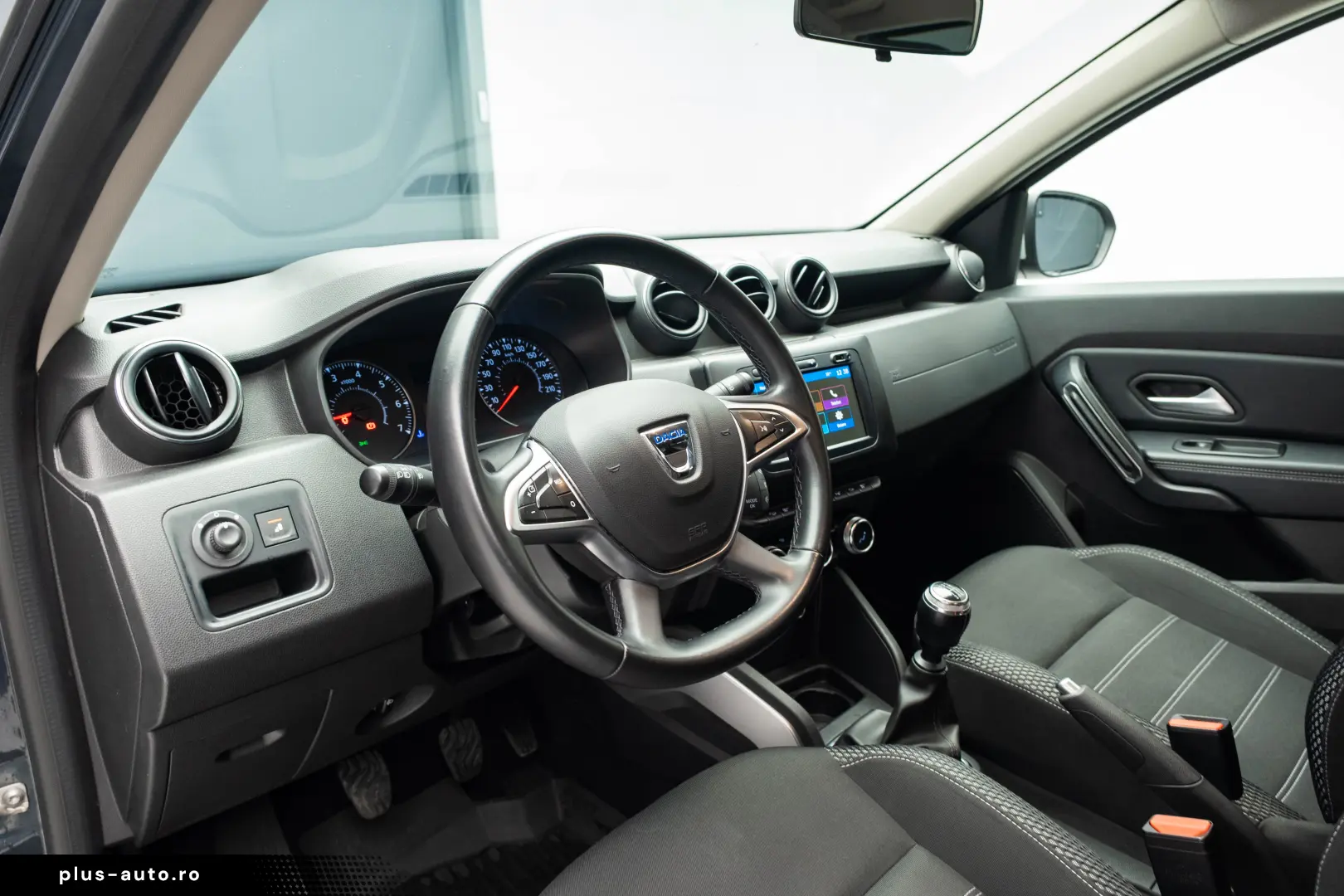 Dacia Duster 1.5 DCI - Tractiune 4x4 - Echipare Prestige