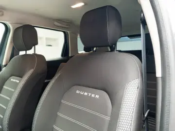 Dacia Duster 1.5 DCI - Tractiune 4x4 - Echipare Prestige