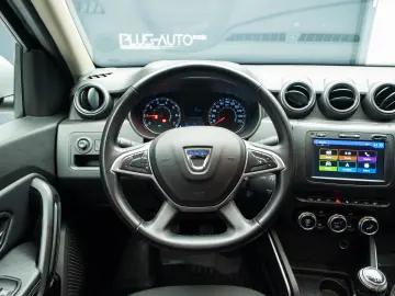 Dacia Duster 1.5 DCI - Tractiune 4x4 - Echipare Prestige