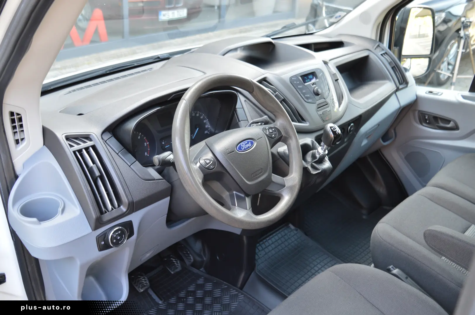 FORD TRANSIT Doka 2.0TDCI Cabina Dubla 7 Locuri