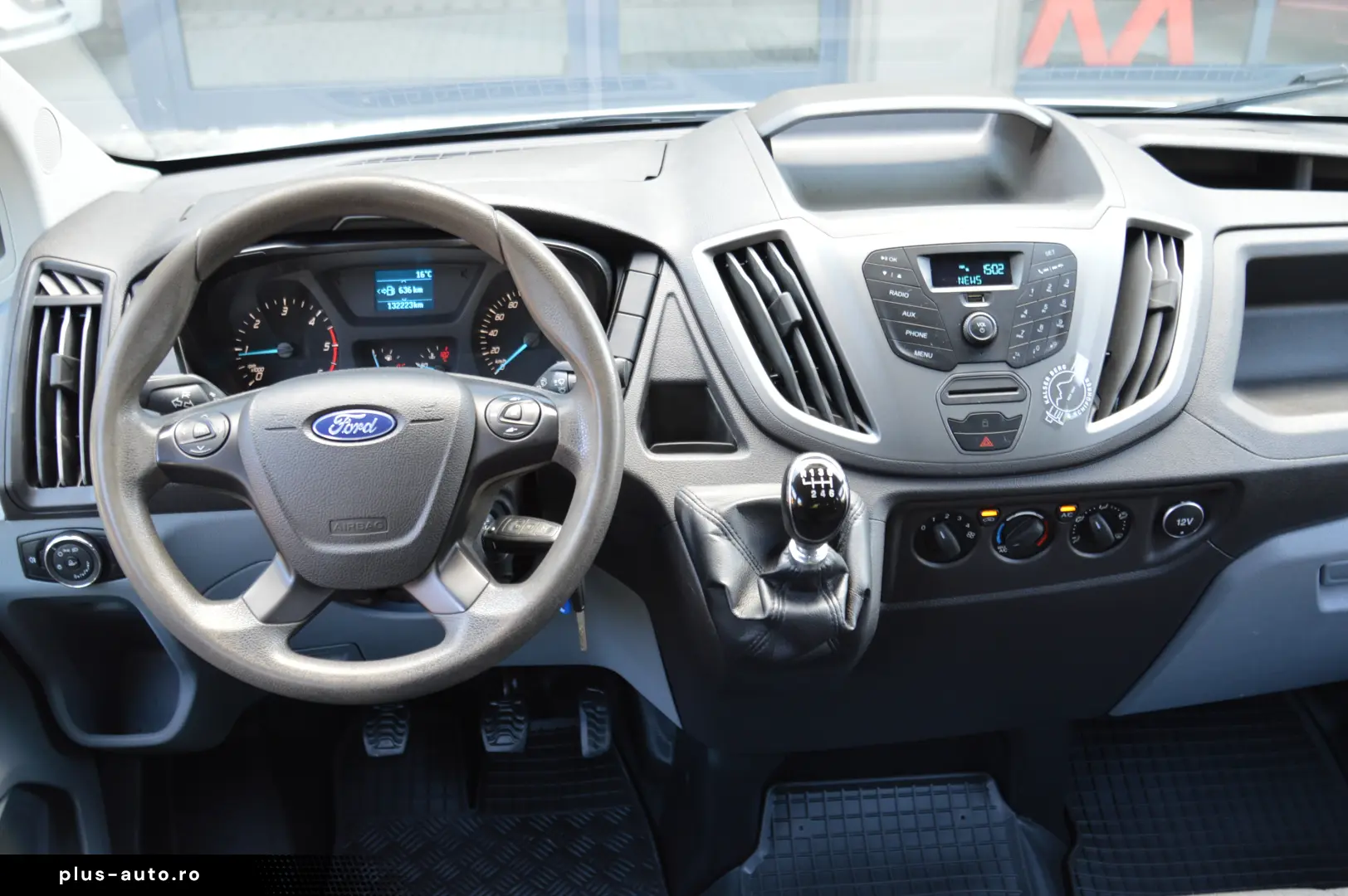 FORD TRANSIT Doka 2.0TDCI Cabina Dubla 7 Locuri