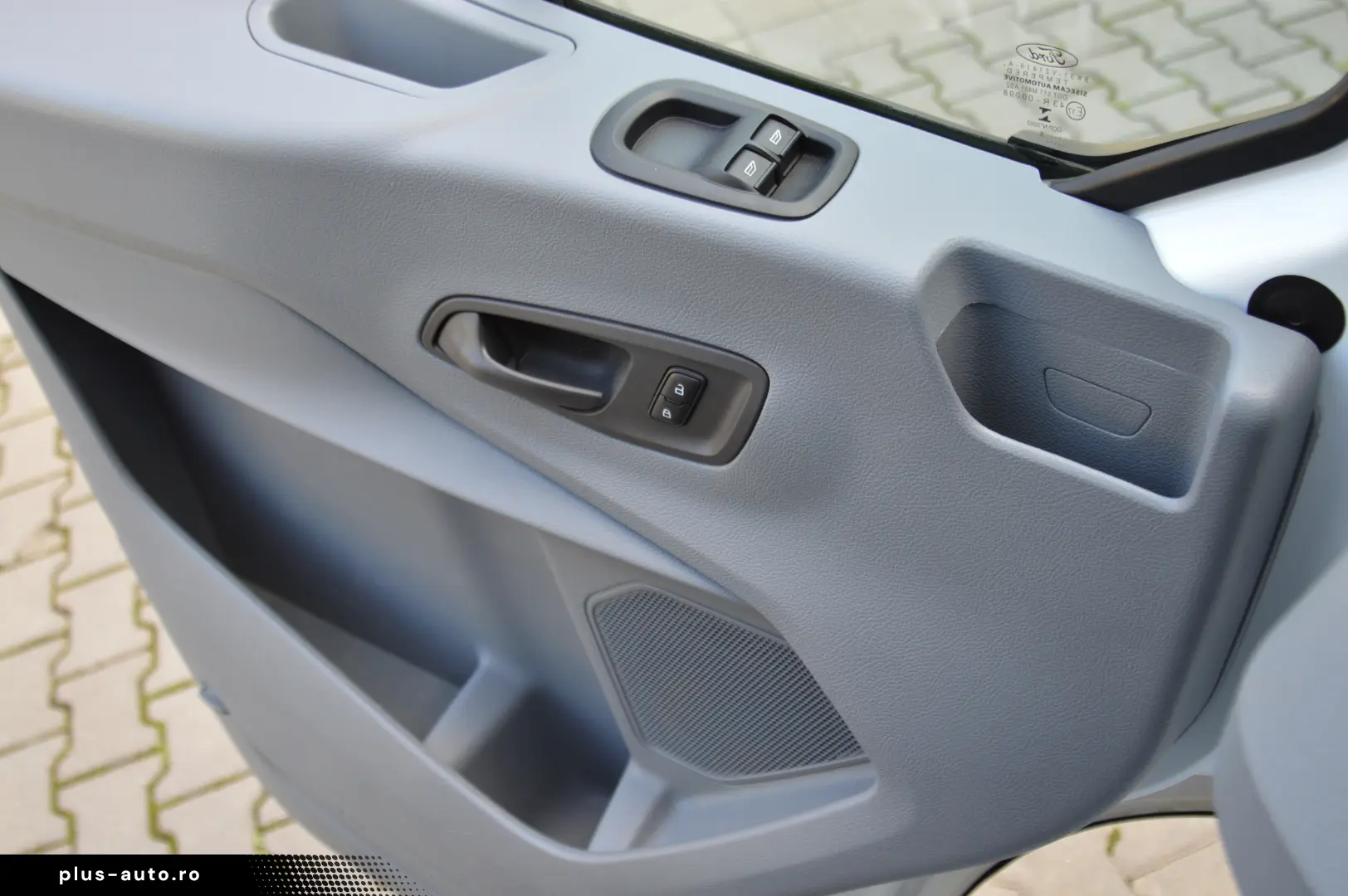 FORD TRANSIT Doka 2.0TDCI Cabina Dubla 7 Locuri