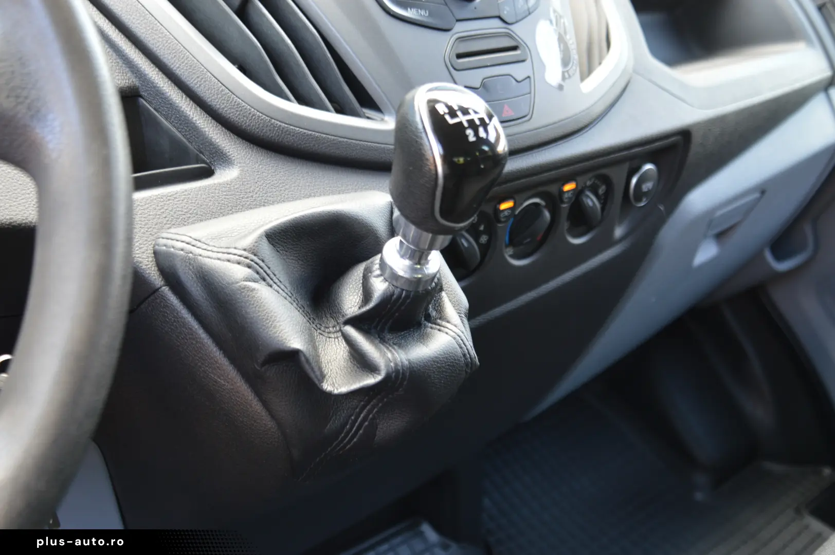 FORD TRANSIT Doka 2.0TDCI Cabina Dubla 7 Locuri