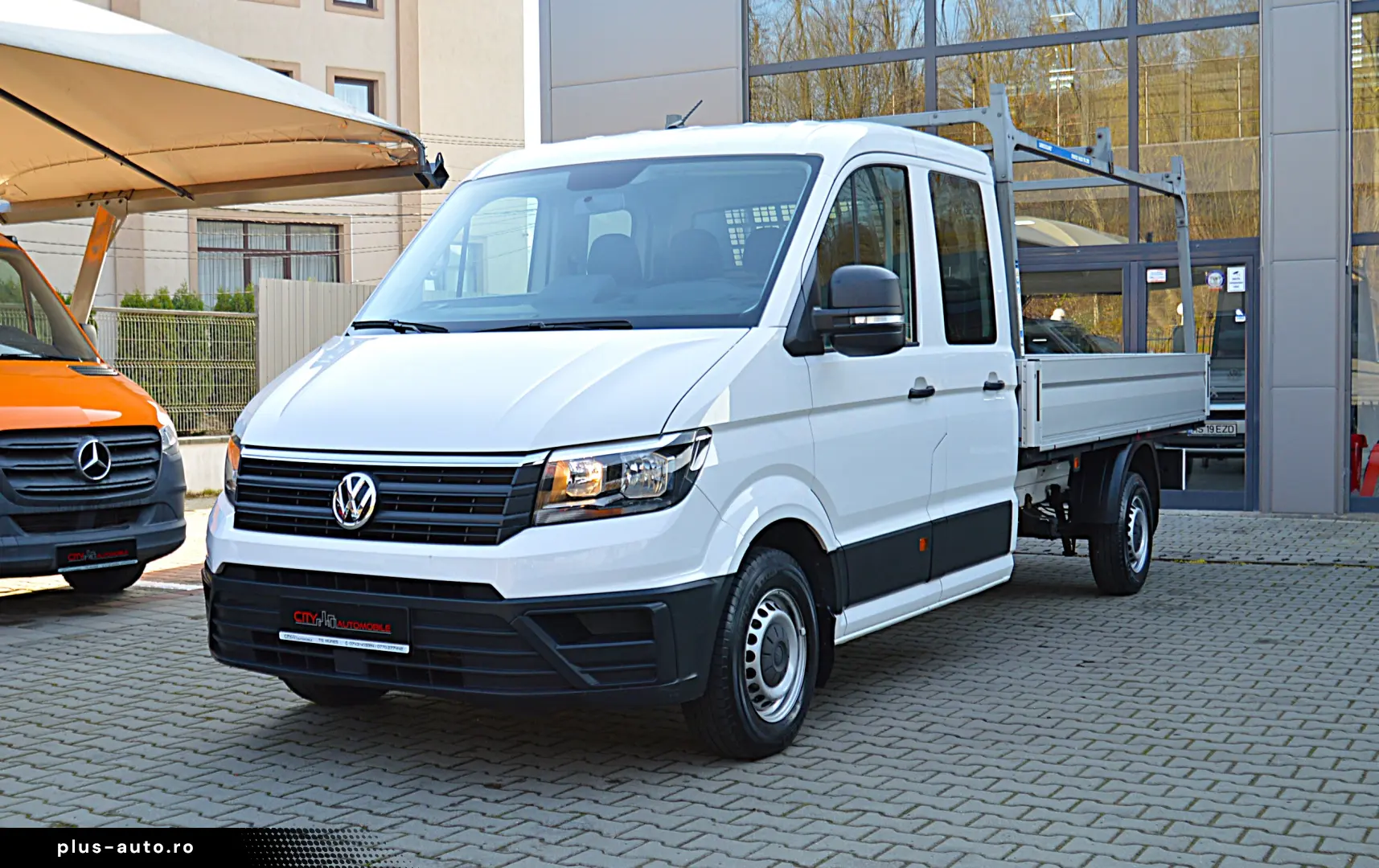 VOLKSWAGEN CRAFTER L4 2.0TDI Cabina Dubla 7 Locuri