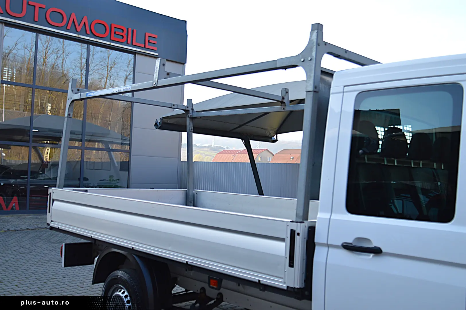 VOLKSWAGEN CRAFTER L4 2.0TDI Cabina Dubla 7 Locuri
