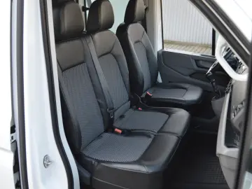 VOLKSWAGEN CRAFTER L4 2.0TDI Cabina Dubla 7 Locuri